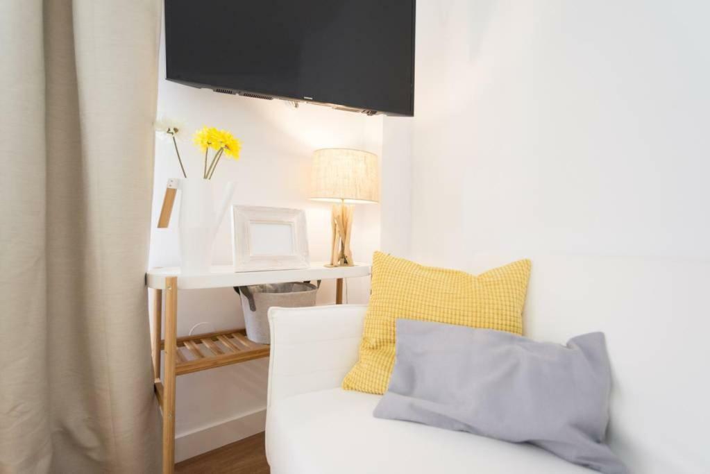 Lyrioshomes Malaga Cervantes 외부 사진