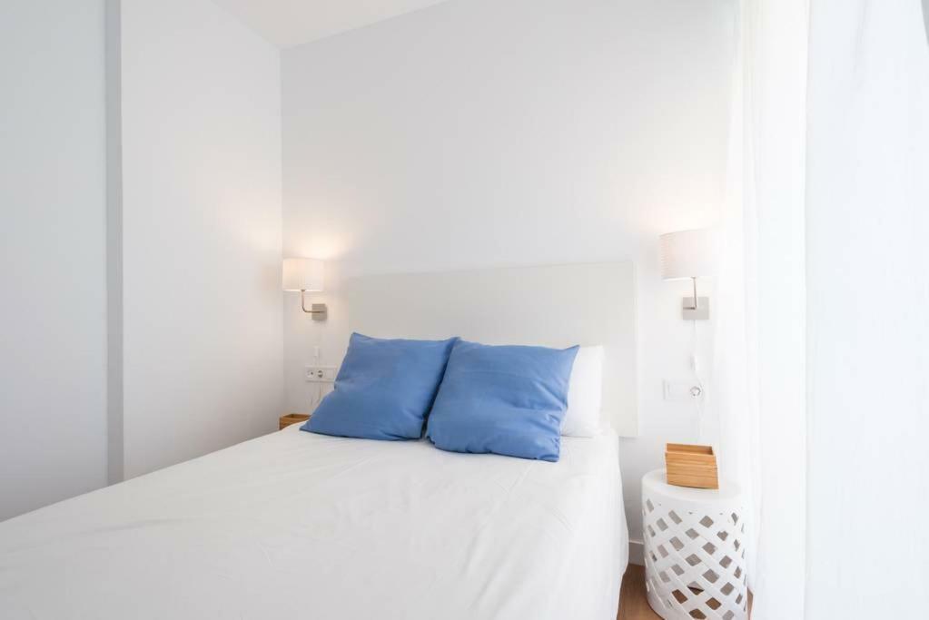 Lyrioshomes Malaga Cervantes 외부 사진